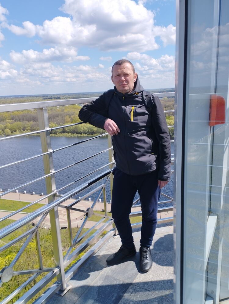  ,   YAUHENI, 41 ,   ,   