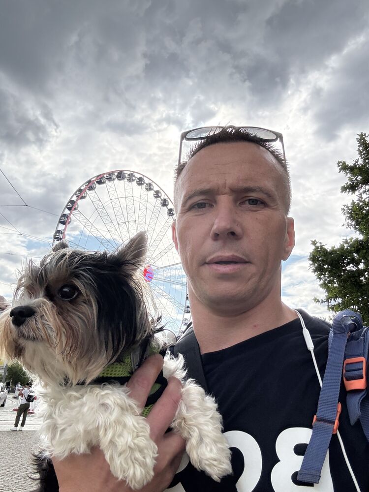  54730833  , 41 ,    Zwickau