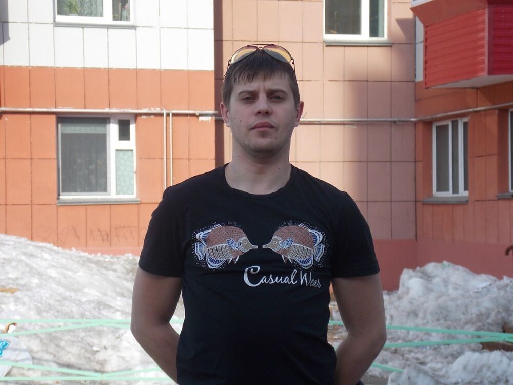  --,   , 37 ,  