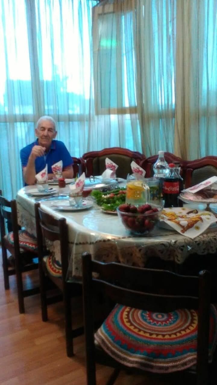  27195473  , 67 ,    