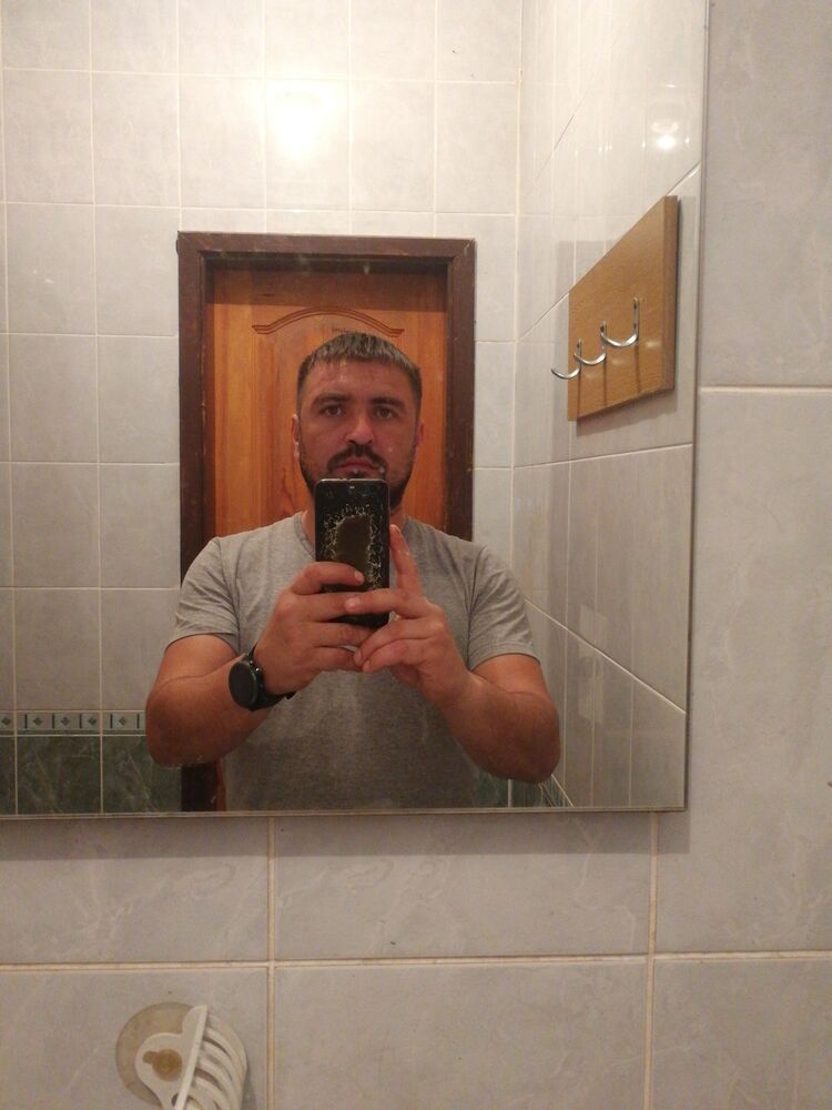  29779723  , 40 ,    