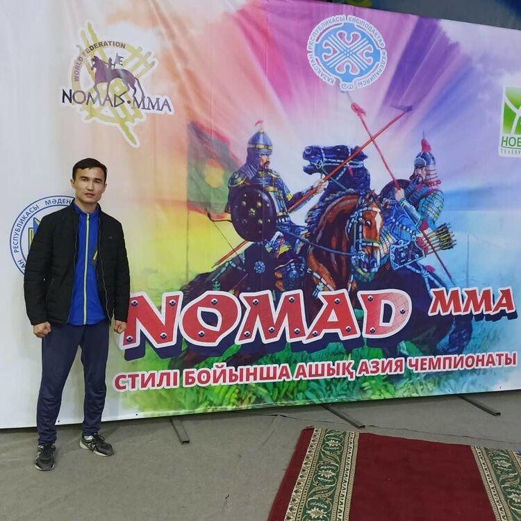  ,   Ayan, 33 ,   ,   , c 
