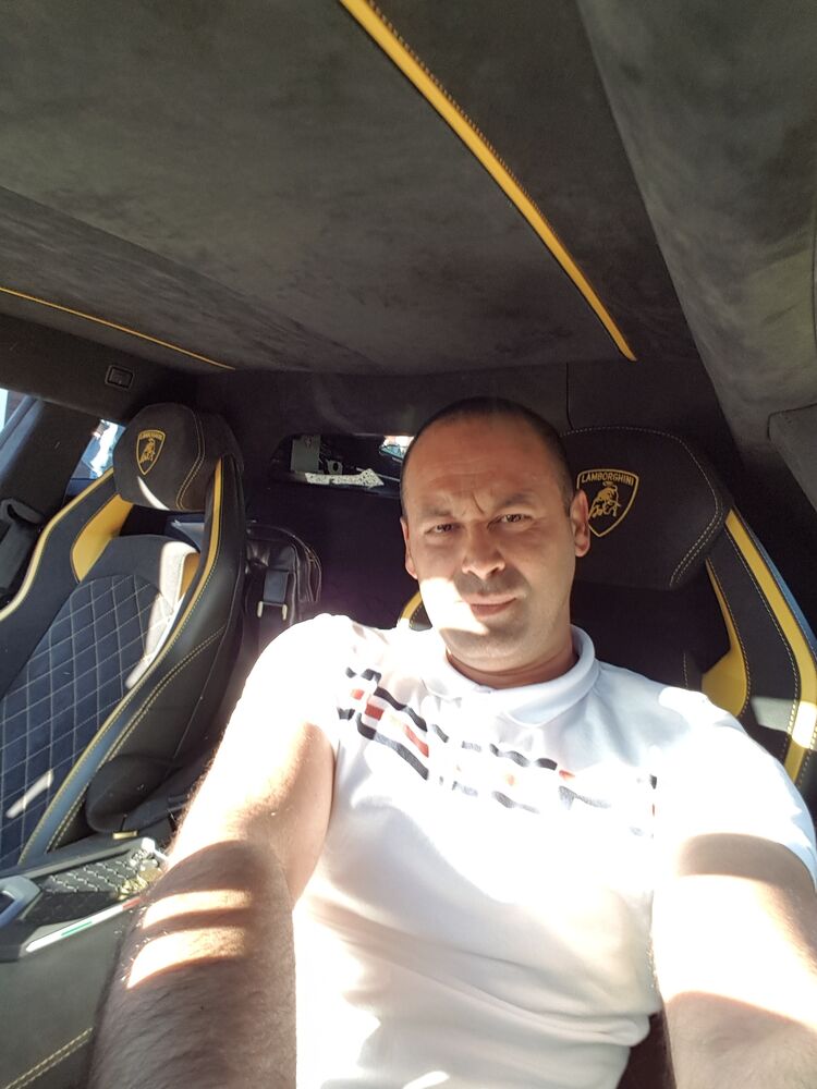  ,   Aleks, 43 ,   ,   