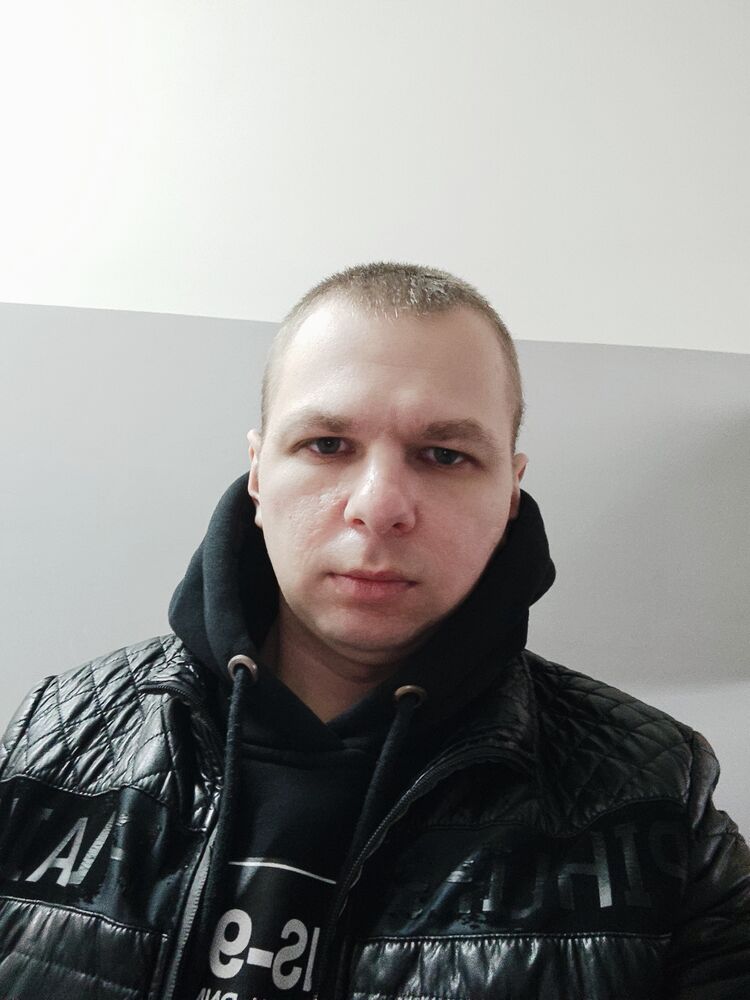  ,   Vadim, 33 ,   ,   
