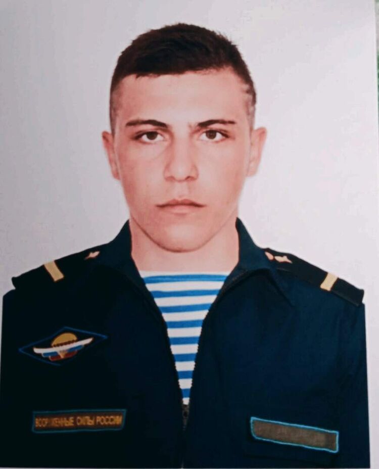  ,   Ruslan, 25 ,   ,   