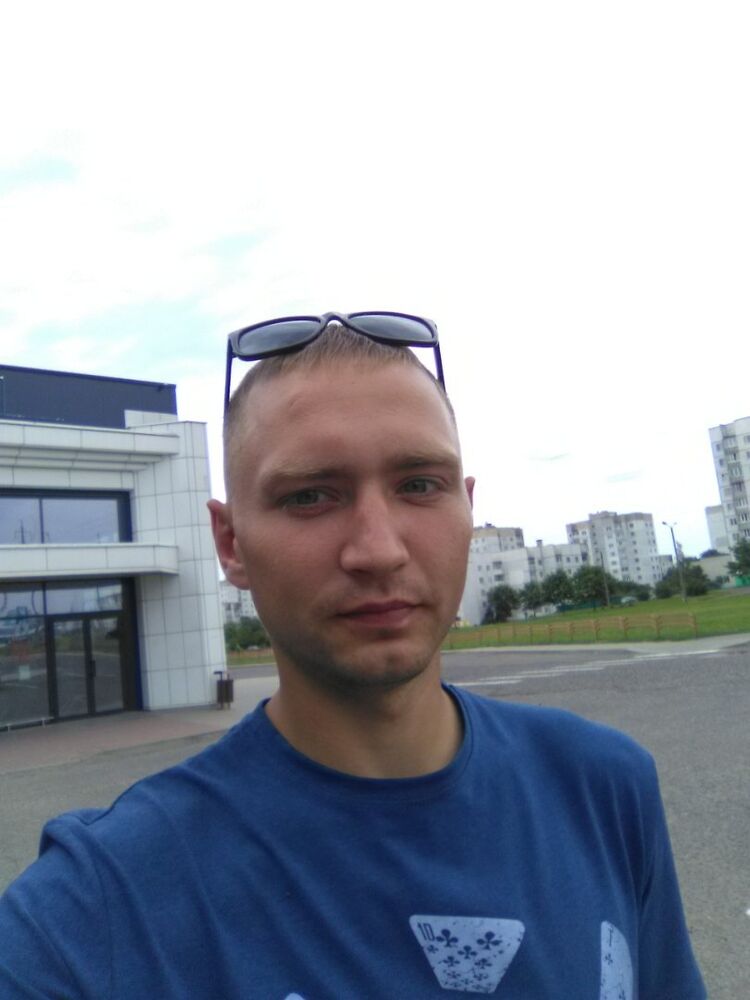 ���� 44517703 ������� ˸���, 33 ����, ���� ���������� � ������