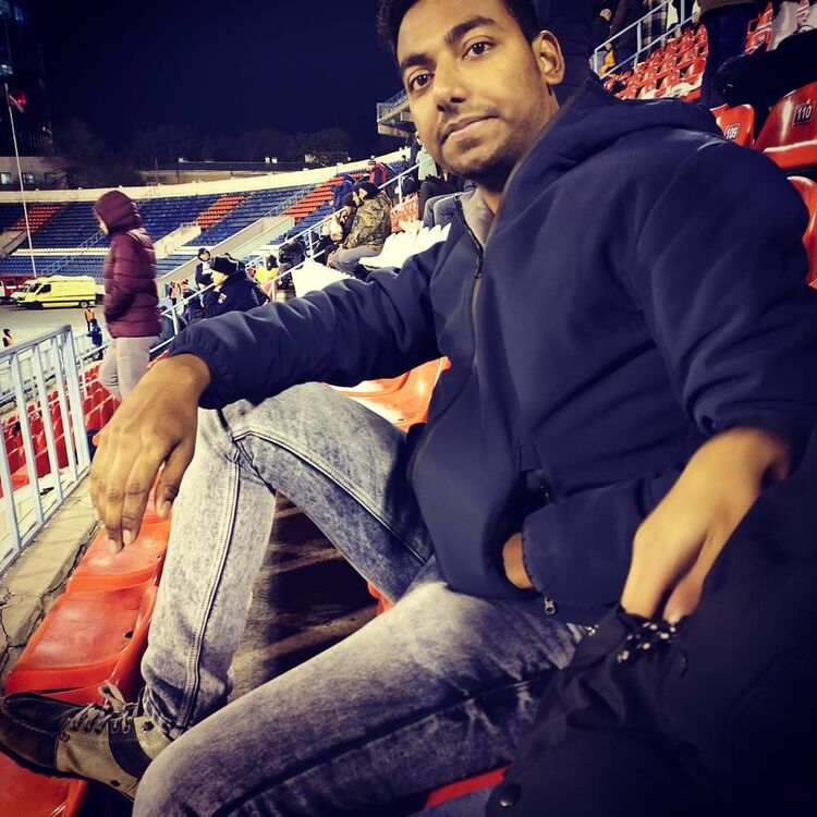  18210893   , 27 ,    --