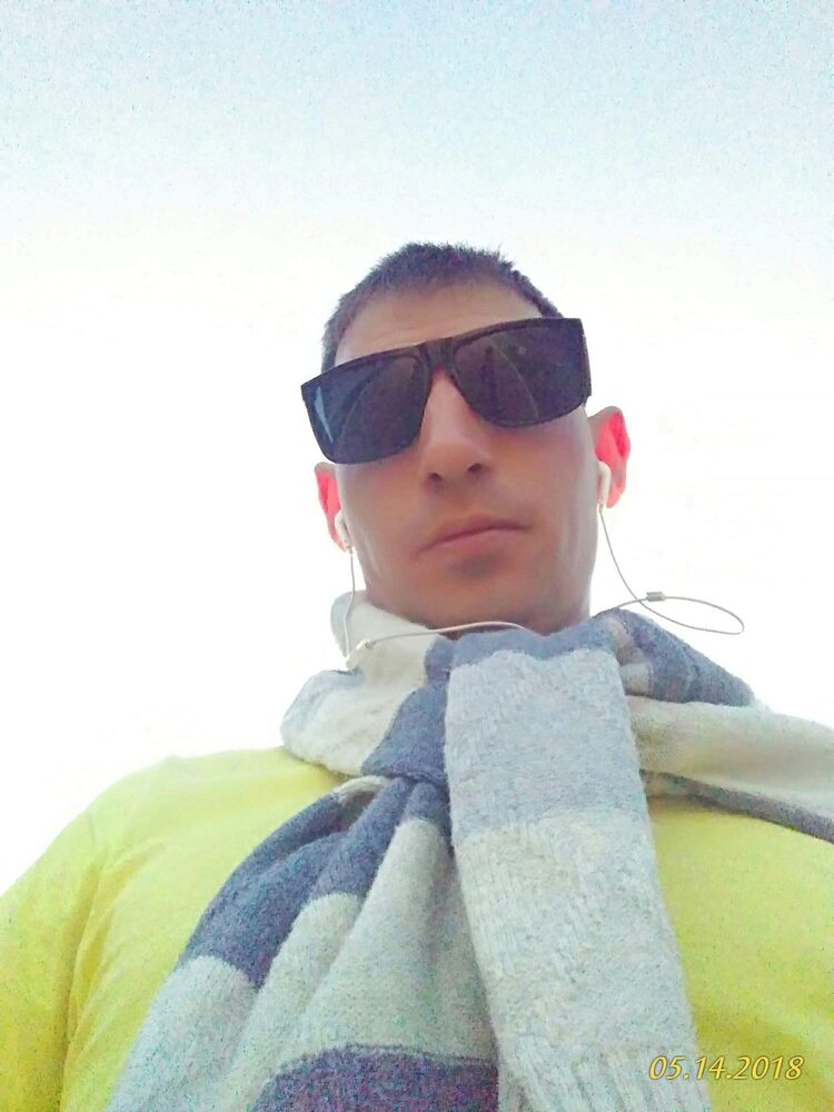  -,   Stas, 37 ,   ,   