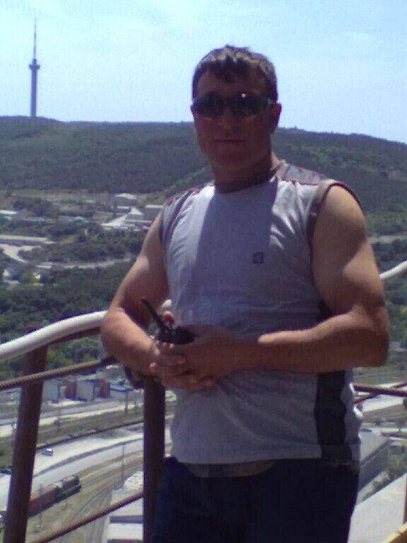  39965733  Ozer, 49 ,    