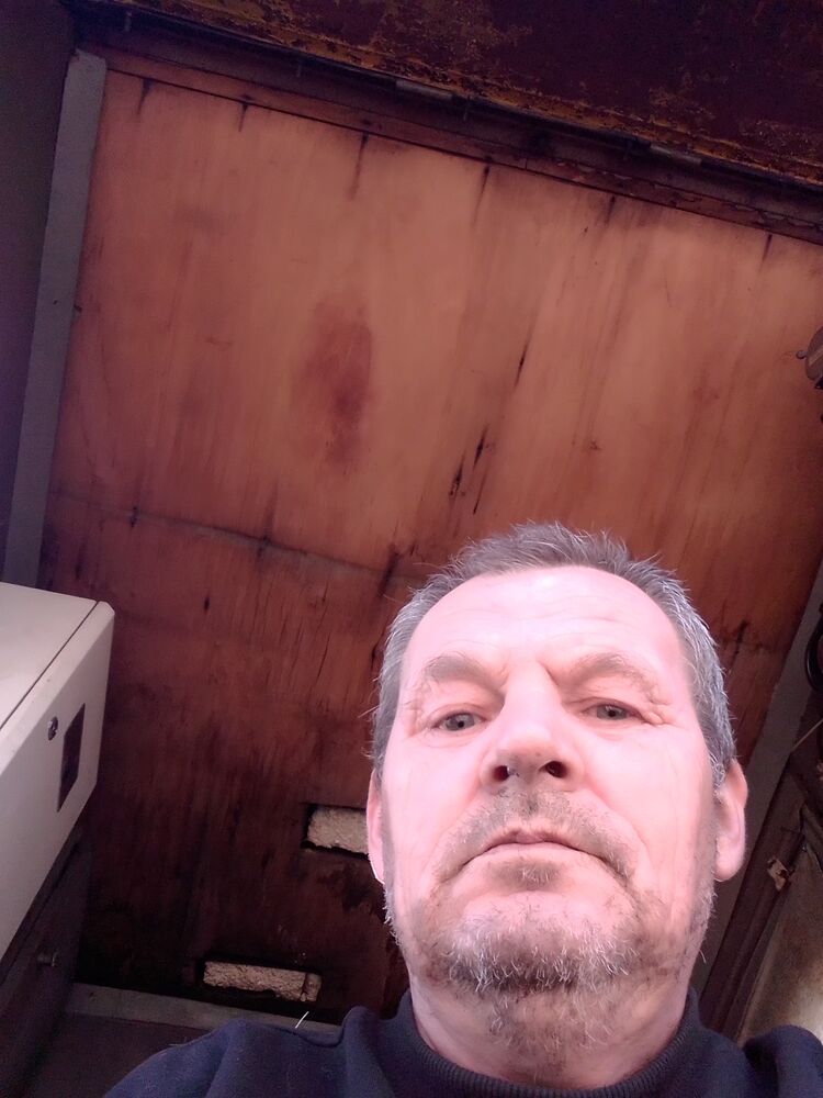  25790933  , 60 ,    