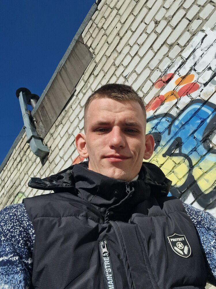  ,   Nikolay, 25 ,   ,   , 