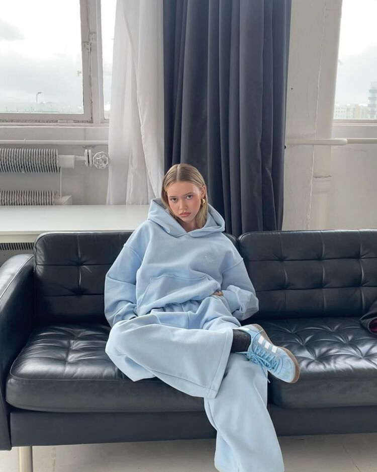 ���� 51883513 ������� �����, 26 ���, ���� ���������� � ������