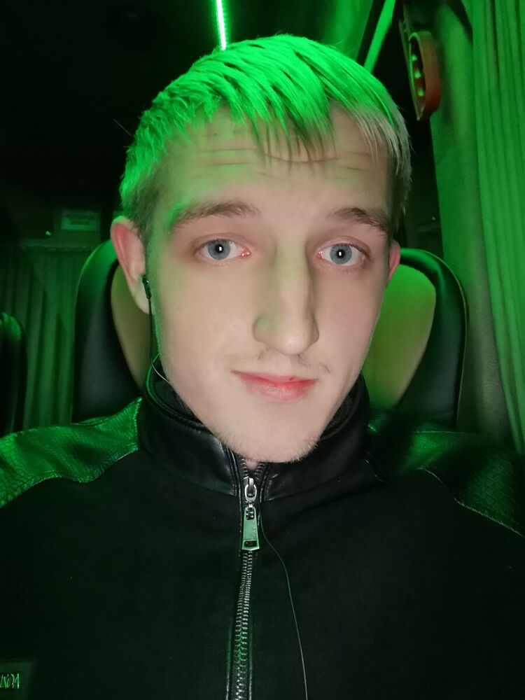  22125093  , 26 ,    