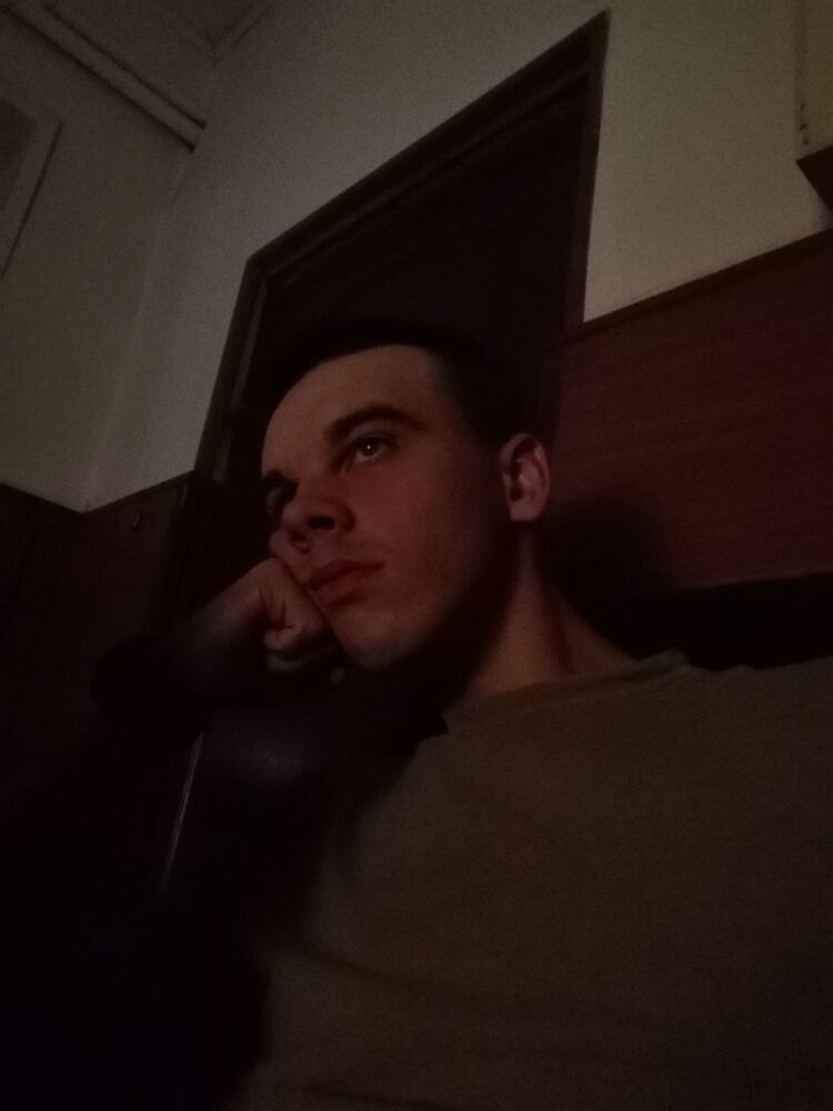  48135863  , 21 ,    