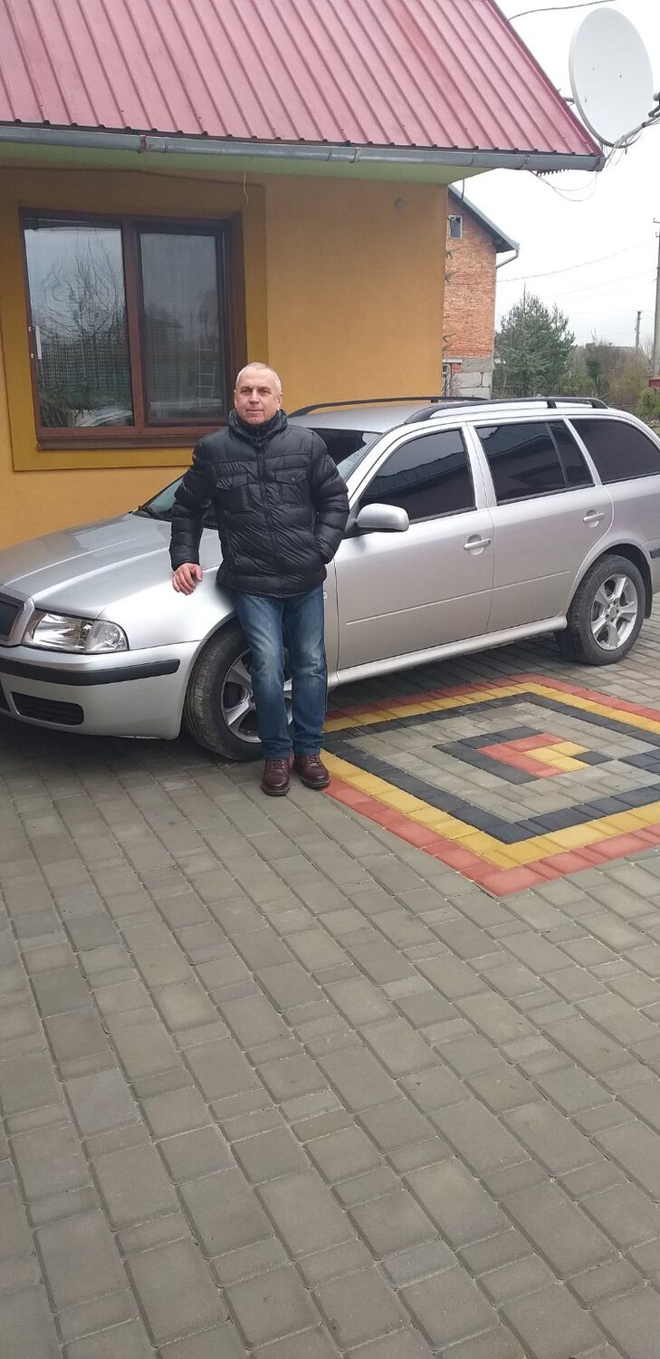  23303183  Evgen, 63 ,    