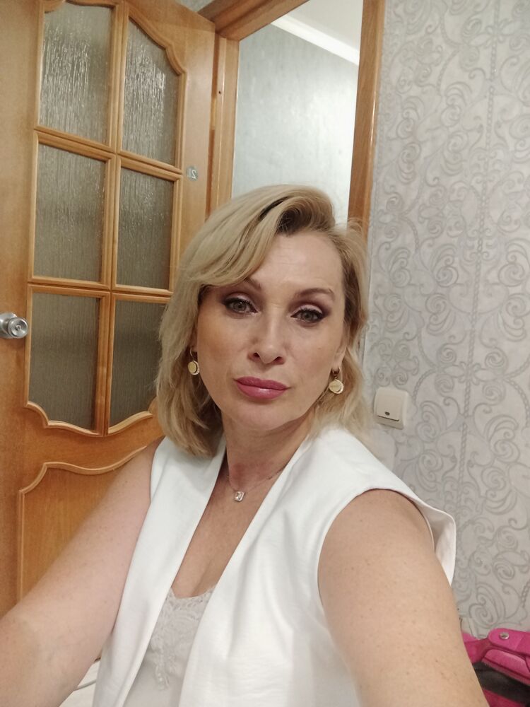  50588593  , 52 ,    