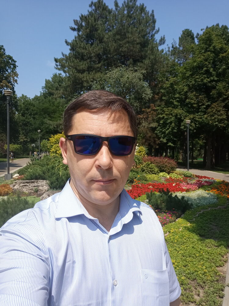  ,   Mihail, 51 ,   ,   