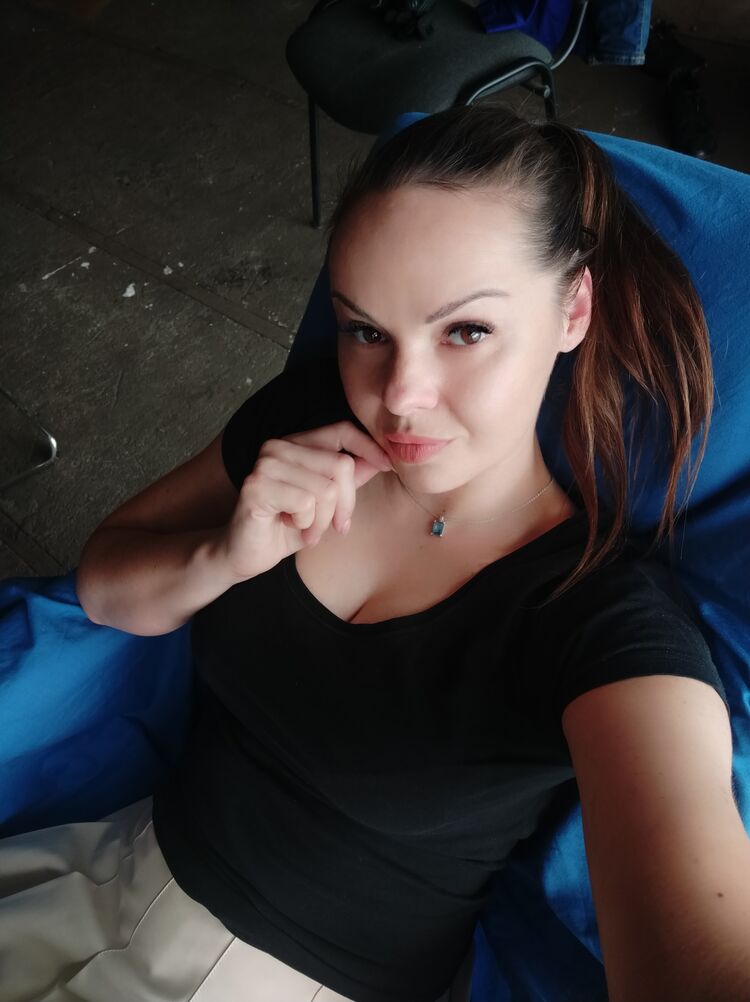  38515423  , 37 ,    