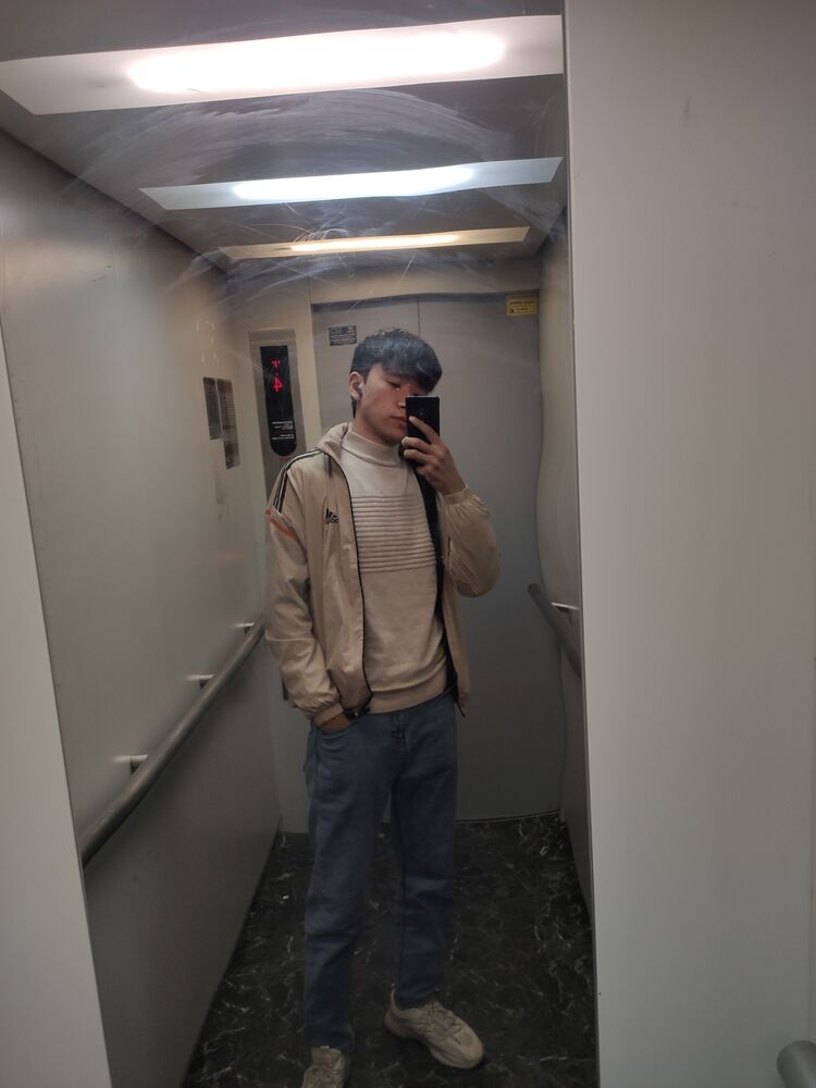  33301253  Adiz, 23 ,    