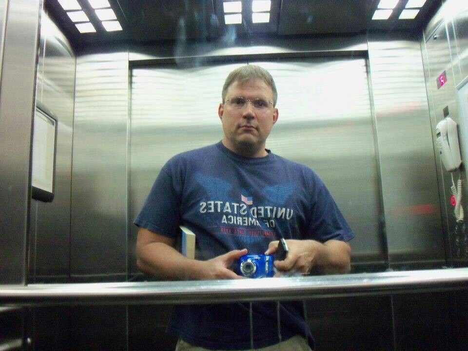  ,   CruzDonald, 54 ,   ,   , c 