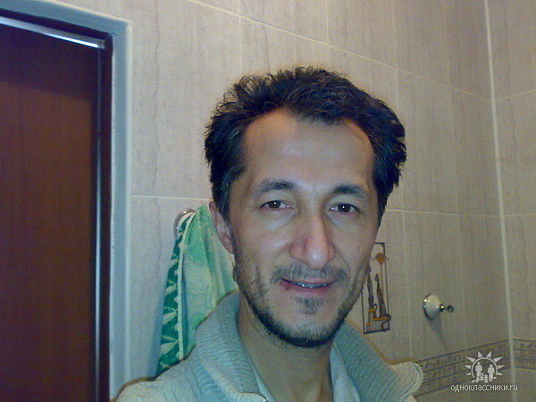  ,   Alisher, 52 ,     , c 