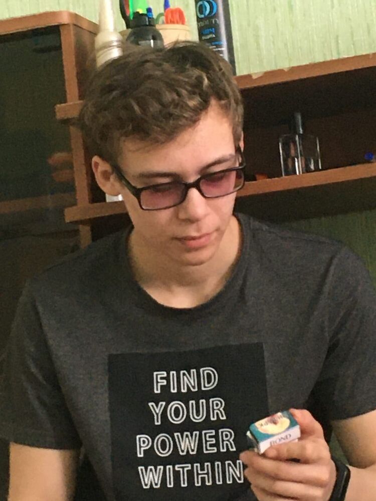  27834993  , 23 ,    