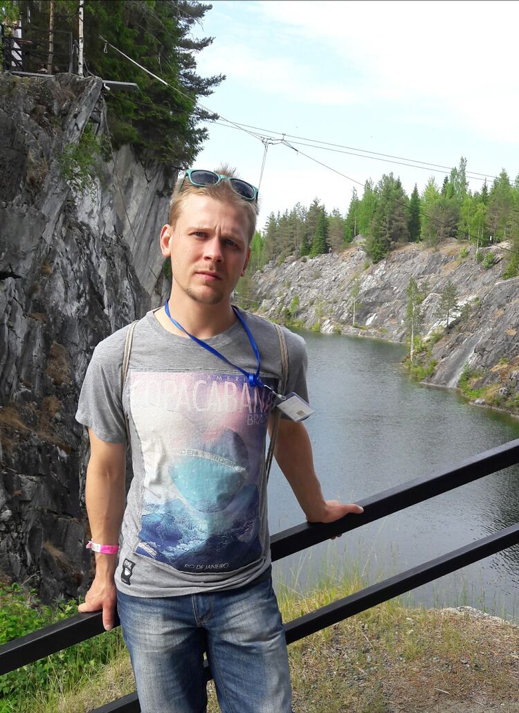 ���� 25224303 ������� �����, 33 ����, ���� ���������� � �����-����������