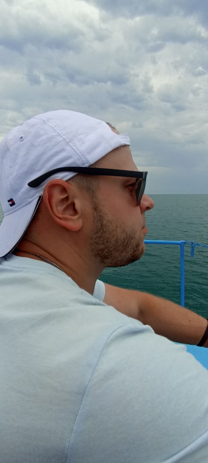  ,   Alexey, 37 ,   ,   