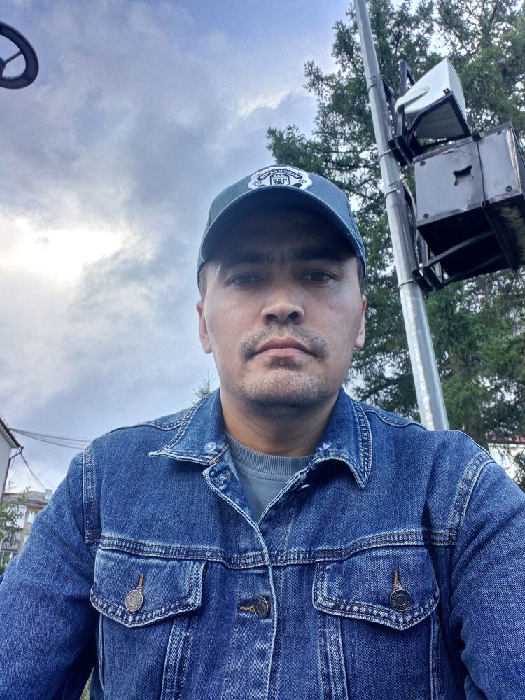  53145403  Giyosiddin, 33 ,    