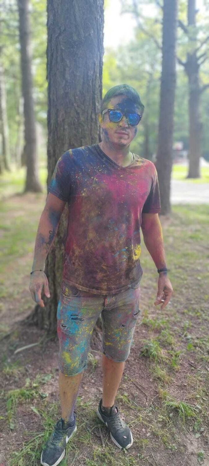  ,   Viktor, 31 ,   ,   , c 