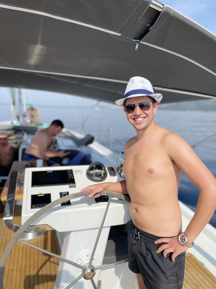  27455573  ALEXANDR, 35 ,    