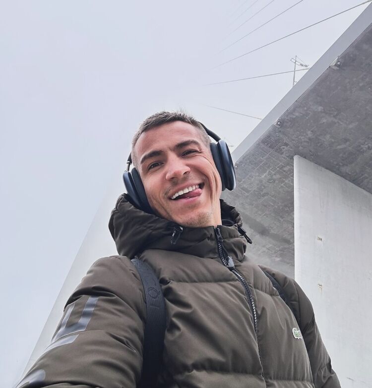  54256043  Oleg, 33 ,    