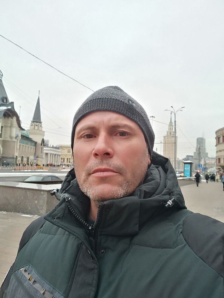   ,   Halil, 40 ,   ,   