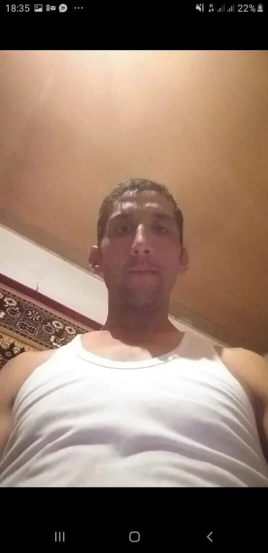  44668913  Murod, 35 ,    