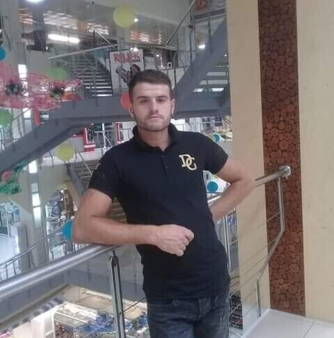  51371283  Pavel, 30 ,    