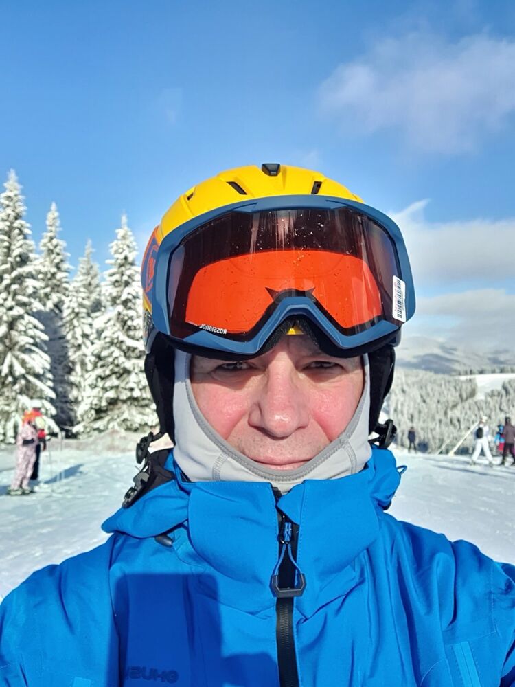  ,   Igori, 56 ,   ,   