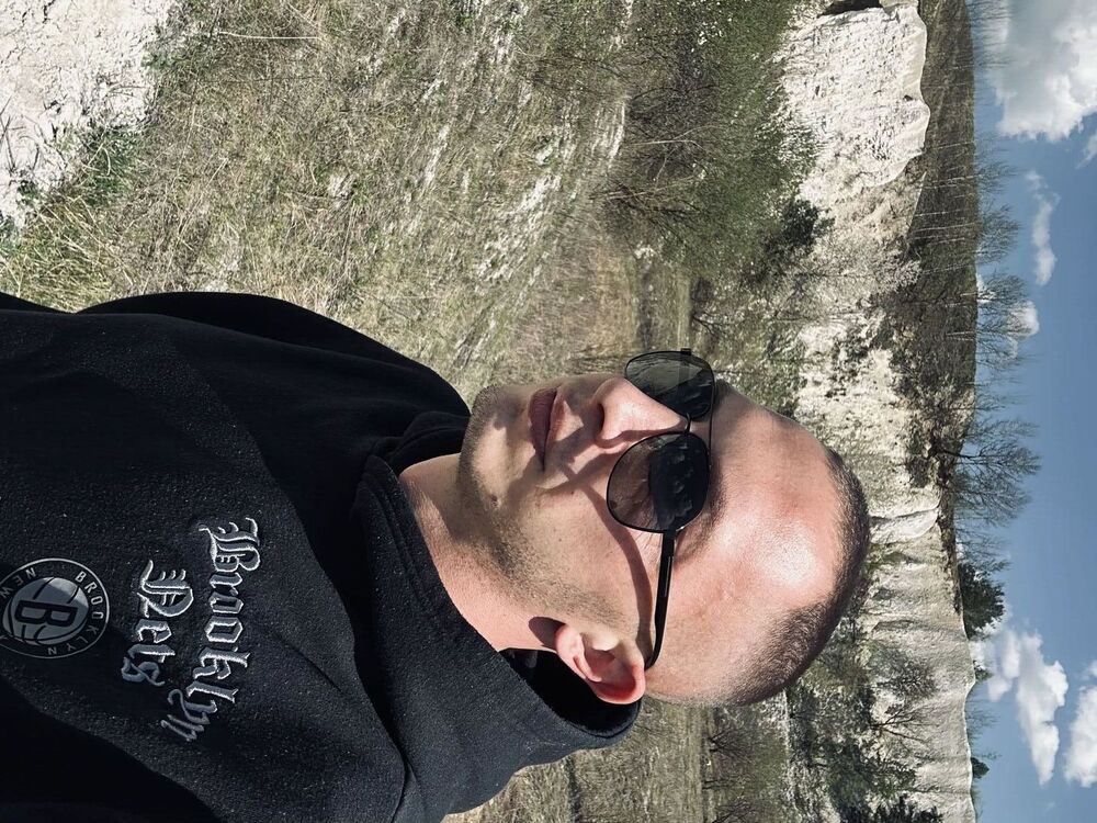  51038653  , 27 ,    