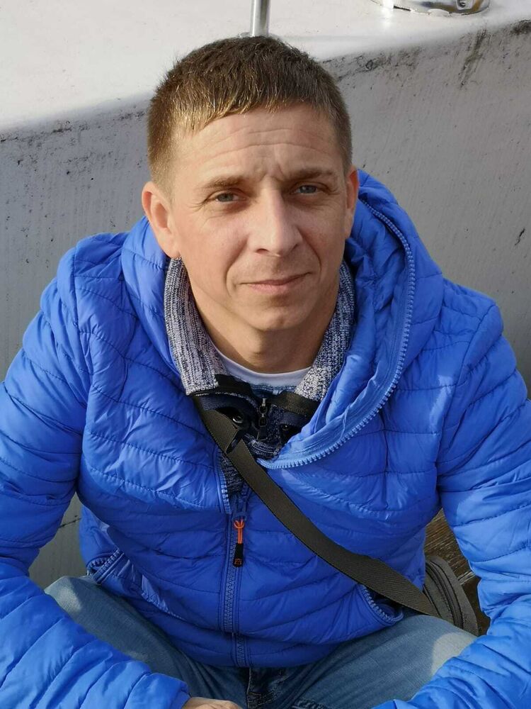  22869503  , 45 ,    