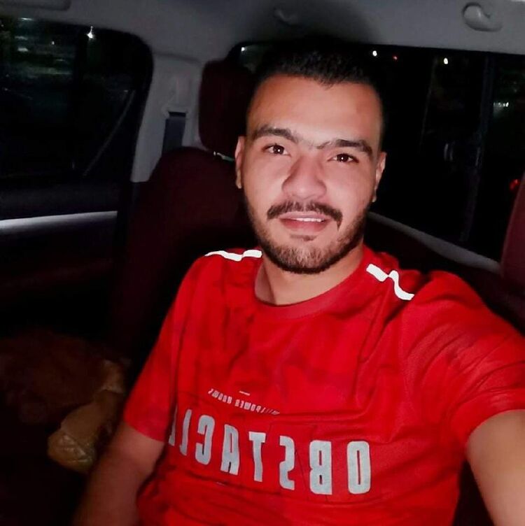  ,   Saleem, 27 ,   ,   