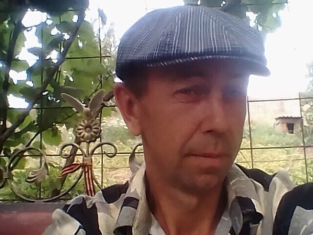  ,   Viktor, 47 ,   ,   , c , 