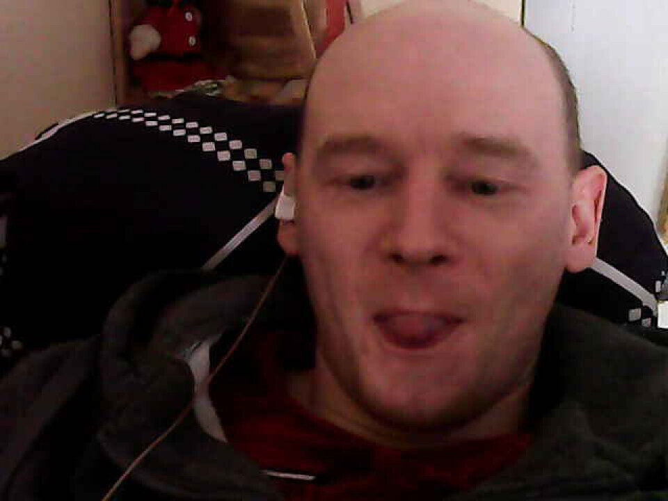  ,   Aleksandr, 44 ,   ,   , c , 