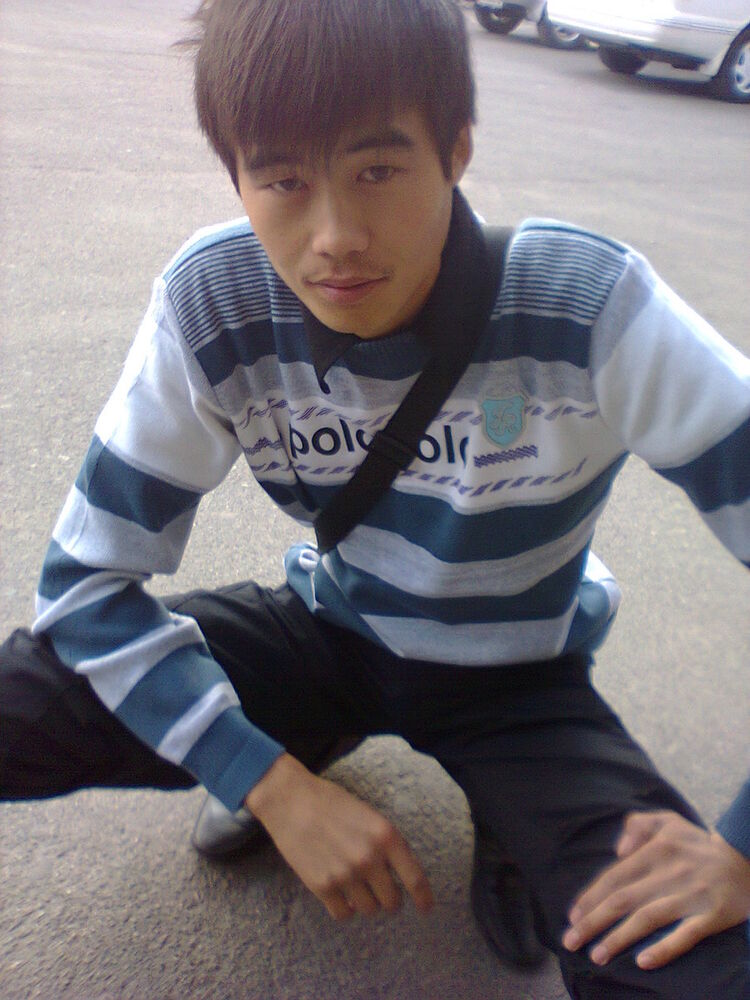  6192143  Aza, 36 ,    
