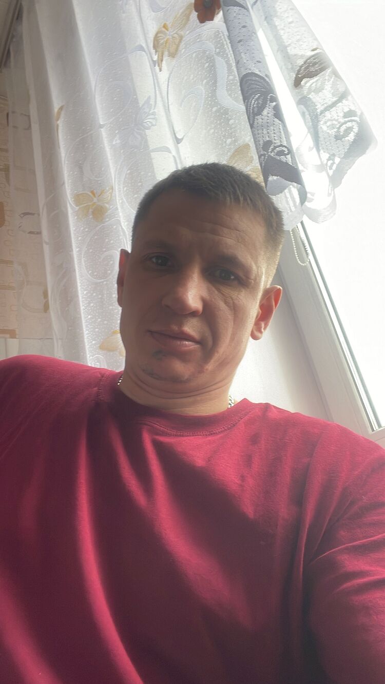  51878313  , 36 ,    