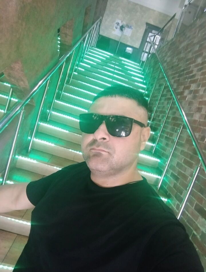  48115453  , 33 ,    
