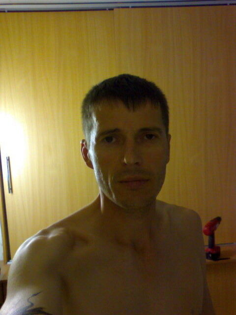  ,   Leonid, 58 ,   ,   , c , 