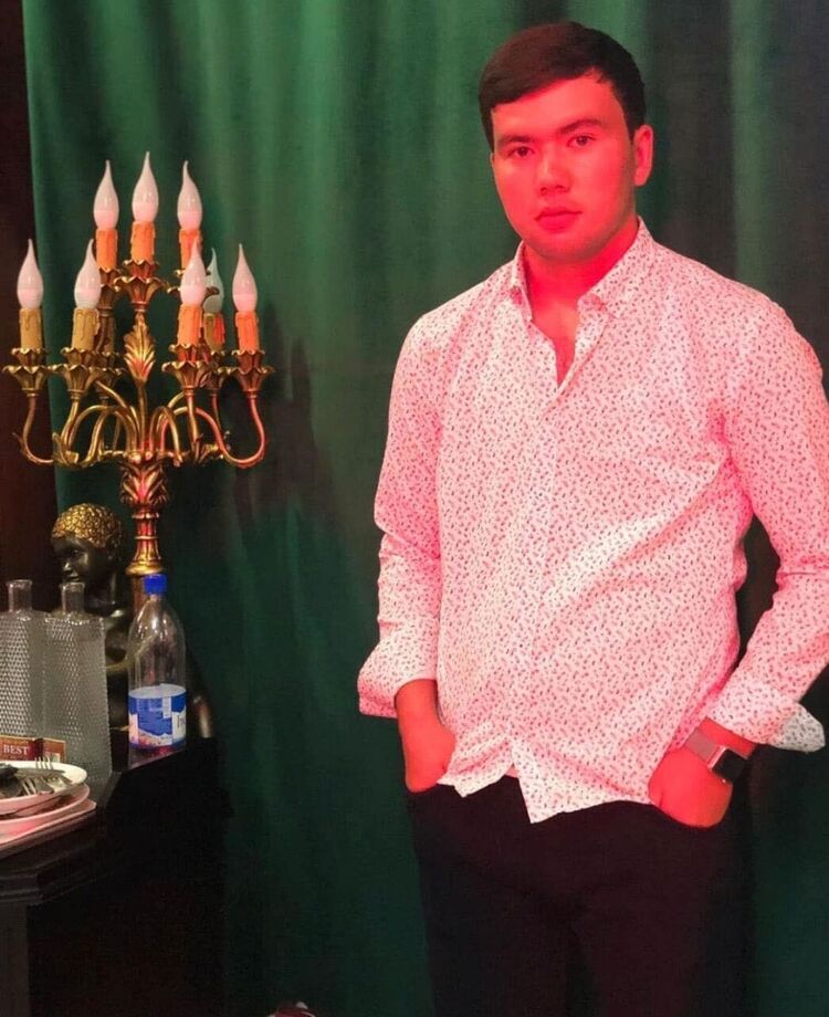  ,   Ali, 26 ,   ,   