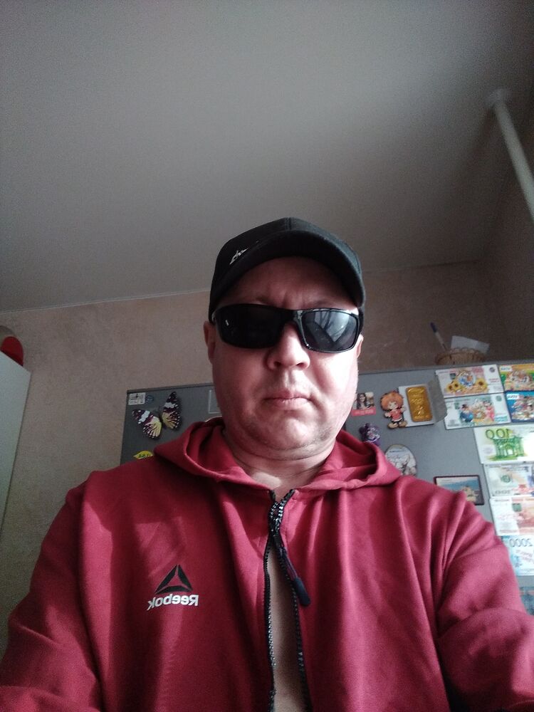  33362973  , 52 ,    