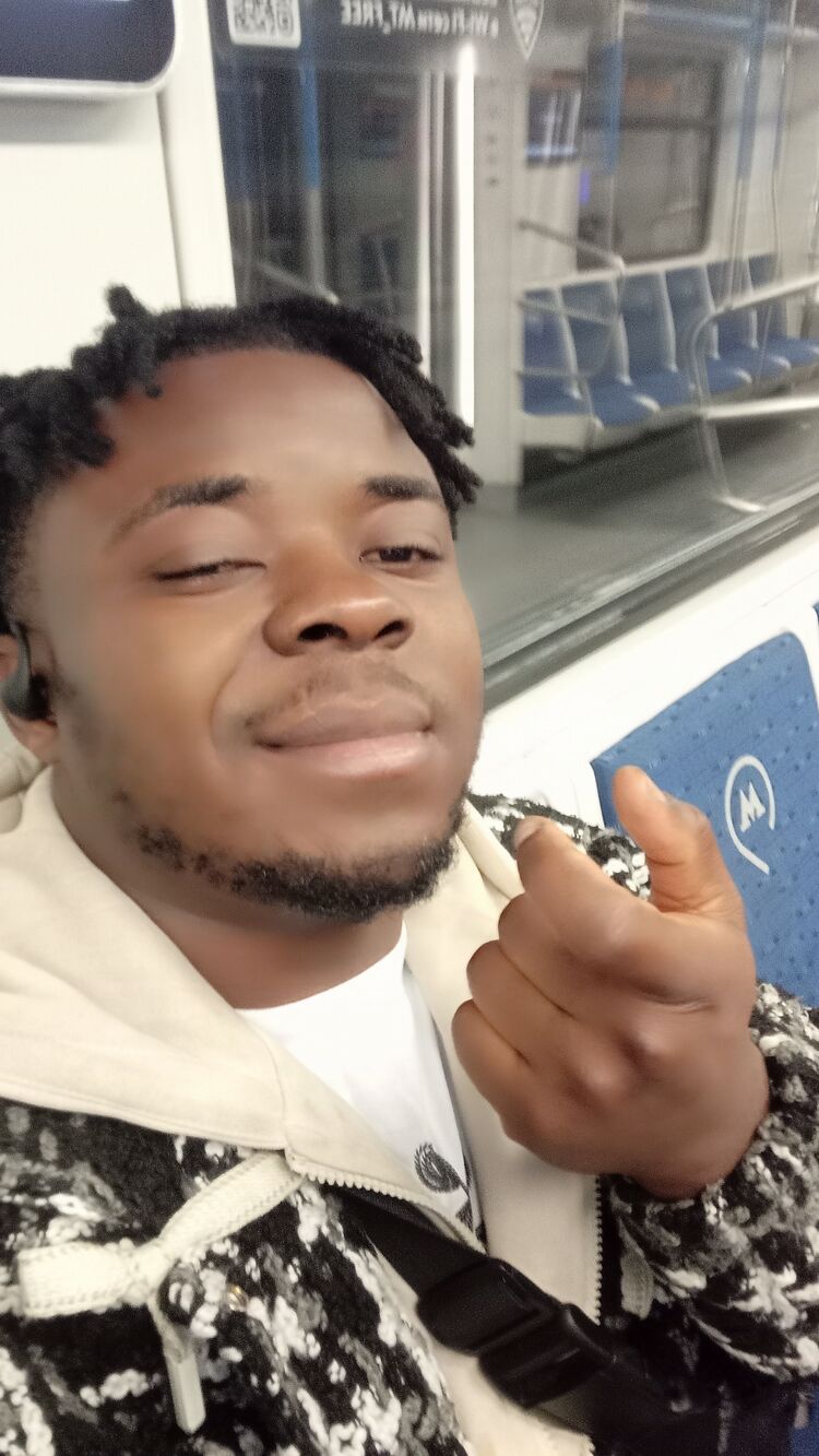  ,   Vincent, 29 ,   ,   