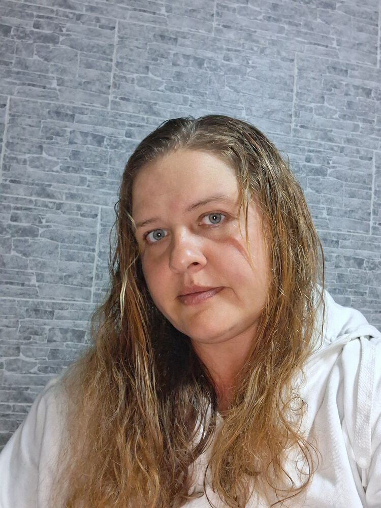  ,   Viktoriia, 34 ,   