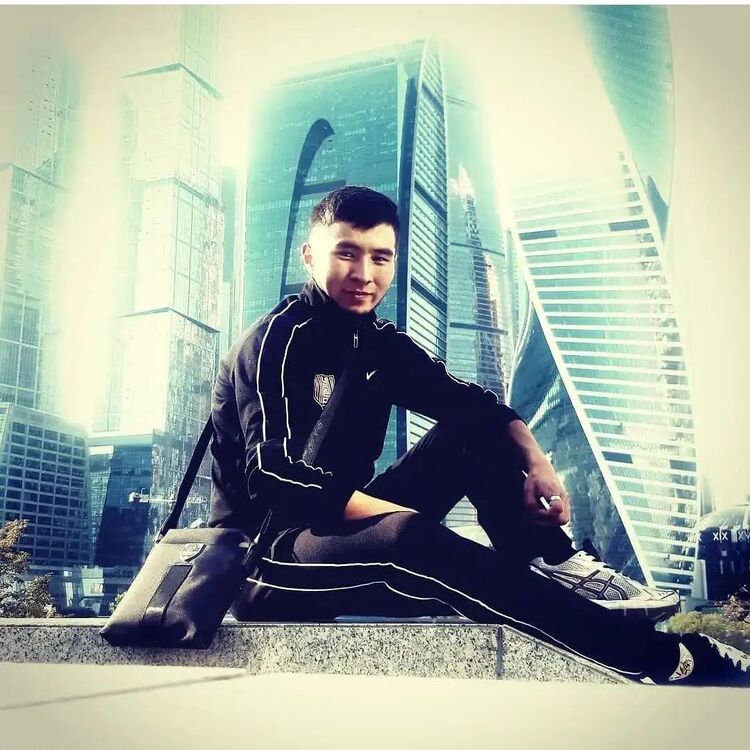  33327413  , 23 ,    